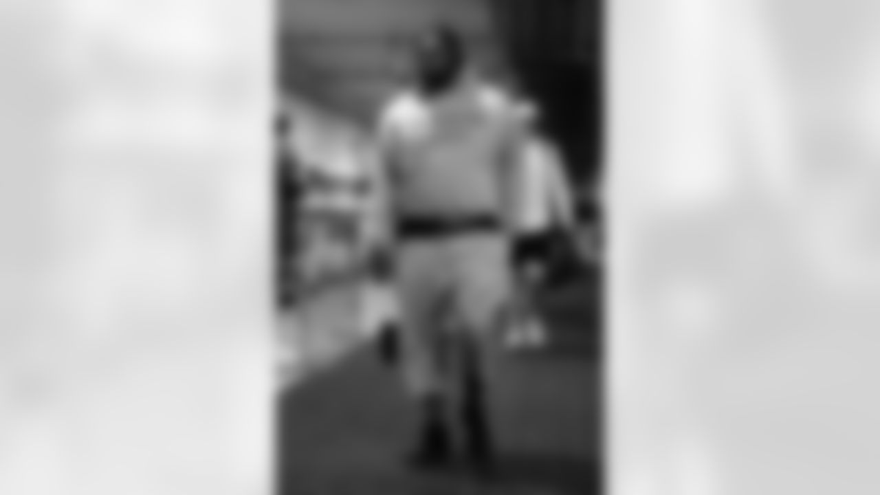 Buffalo Bills vs Jacksonville Jaguars, Wild Card Weekend, January 11, 2026 at EverBank Stadium.