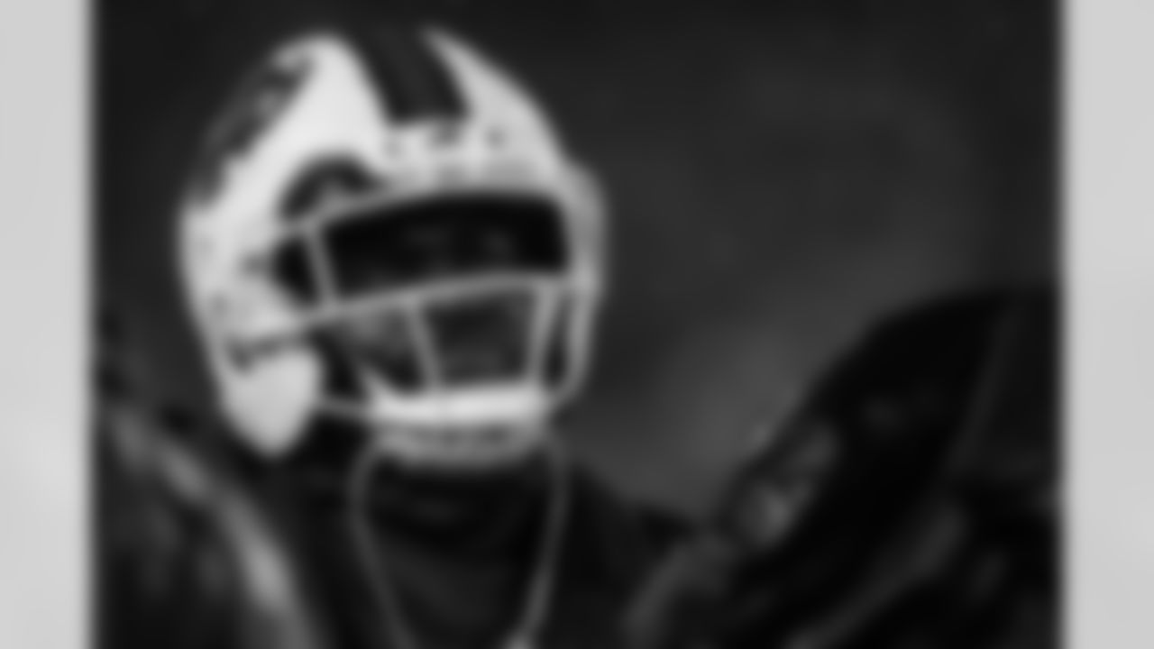 Buffalo Bills vs Philadelphia Eagles, Regular Season, December 28, 2025 at Highmark Stadium.