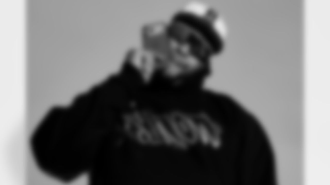 Dion Dawkins (73). Buffalo Bills travel to Foxborough, December 13, 2025 at Buffalo Niagara International Airport.