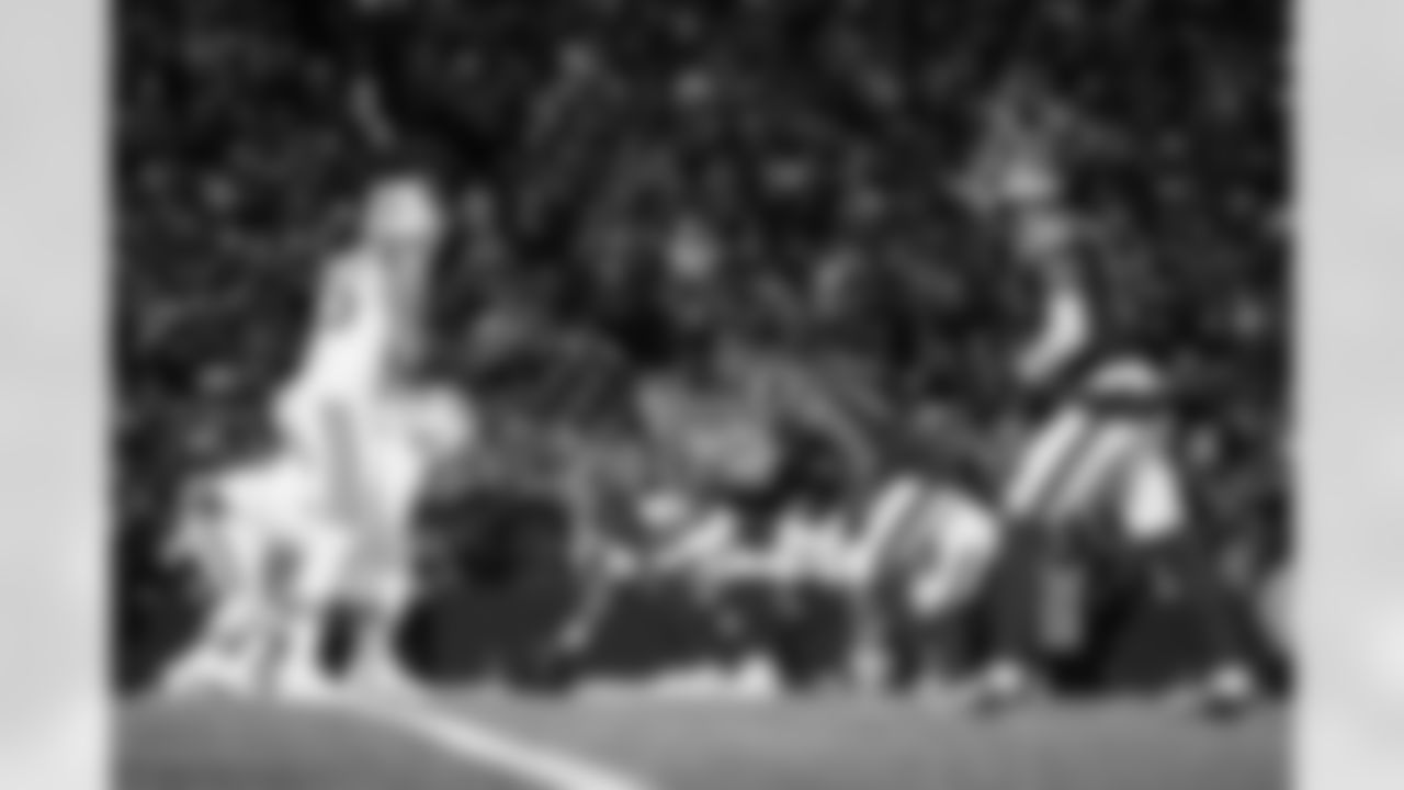 Buffalo Bills vs New York Jets, Regular Season, January 04, 2026 at Highmark Stadium.