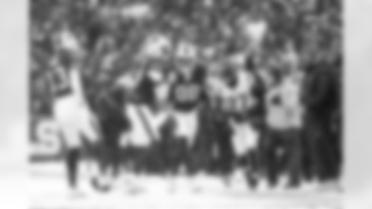 Buffalo Bills vs Cincinnati Bengals, Regular Season, December 07, 2025 at Highmark Stadium.