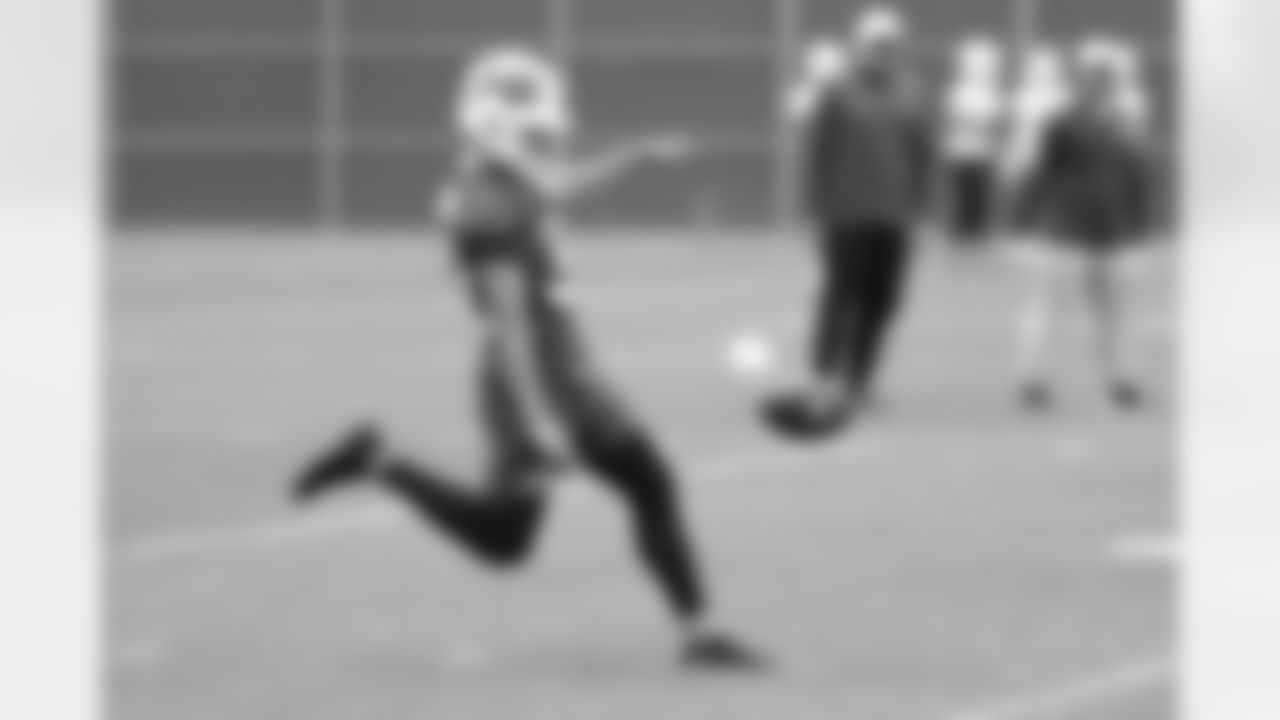 Jake Camarda (32). Buffalo Bills OTA workouts, May 27, 2025 at the Buffalo Bills Training Center.