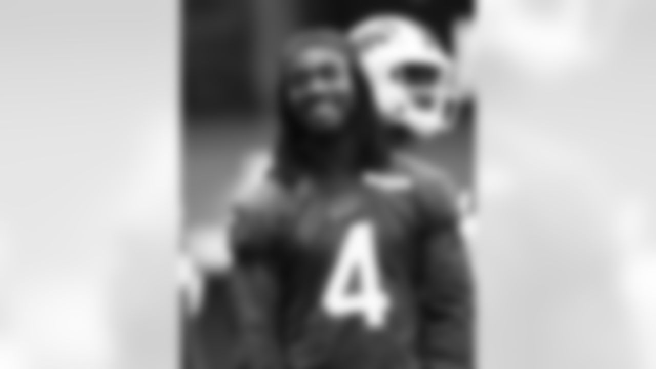 James Cook (4). Buffalo Bills Week 9 Practice, October 30, 2025 at the Buffalo Bills Training Center.