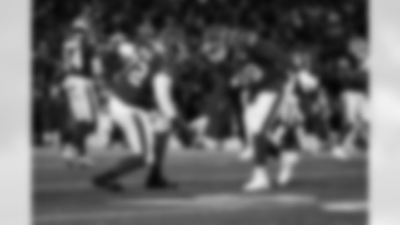 Phidarian Mathis (72), Larry Ogunjobi (99). Buffalo Bills vs New York Jets, Regular Season, January 04, 2026 at Highmark Stadium.