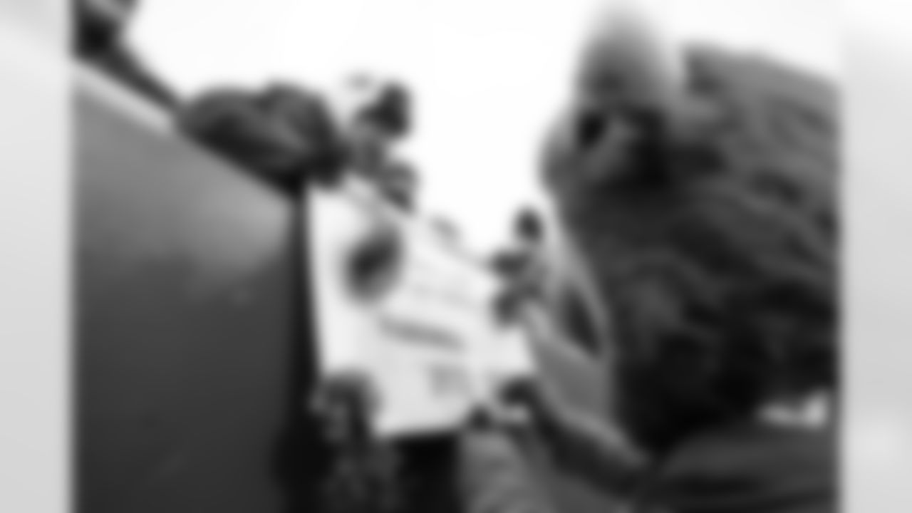 Buffalo Bills vs New York Jets, Regular Season, January 04, 2026 at Highmark Stadium.