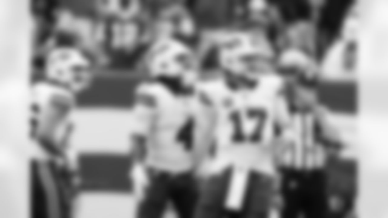 New York Jets vs Buffalo Bills, Regular Season, September 14, 2025 at Metlife Stadium.