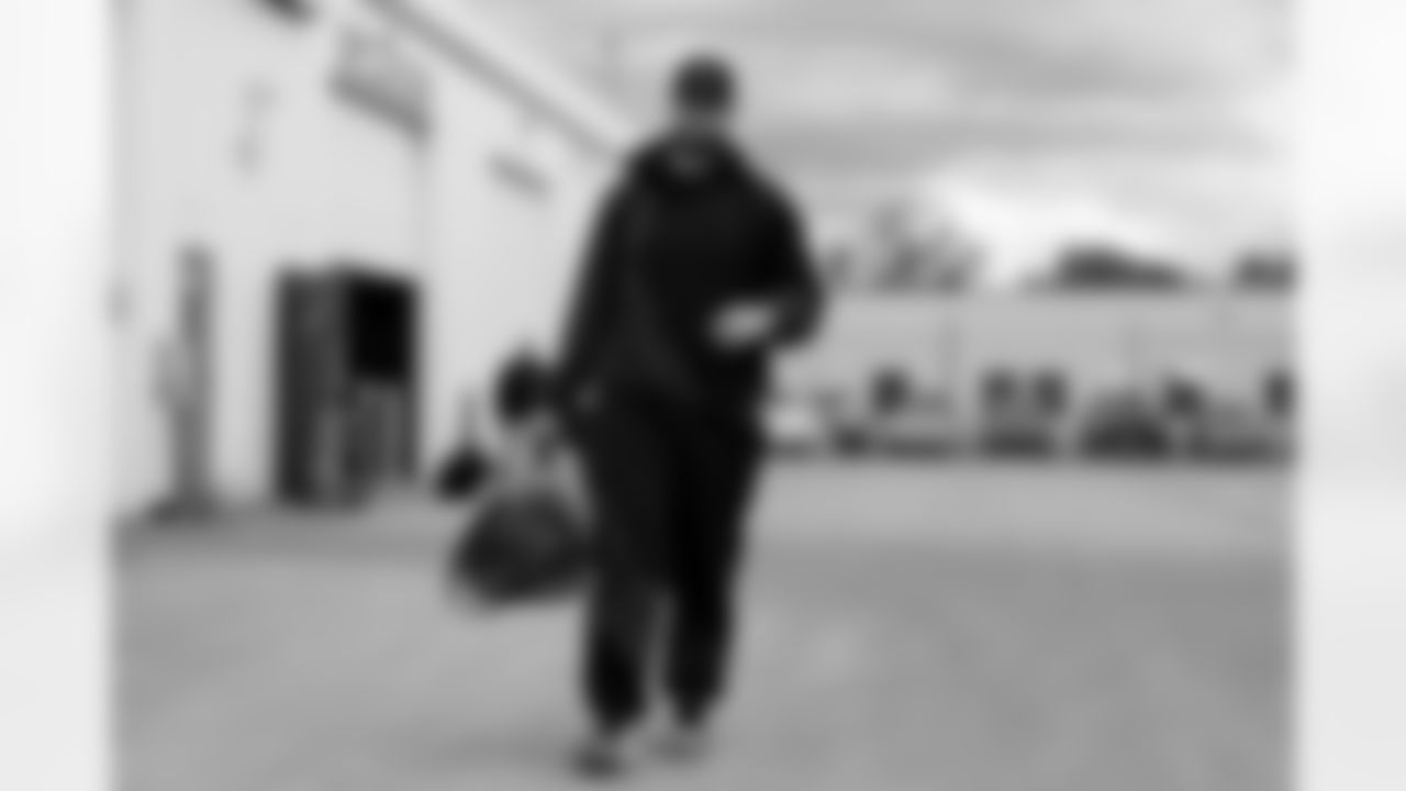 Austin Gund. Buffalo Bills travel to Carolina, October 25, 2025 at Buffalo Niagara International Airport.