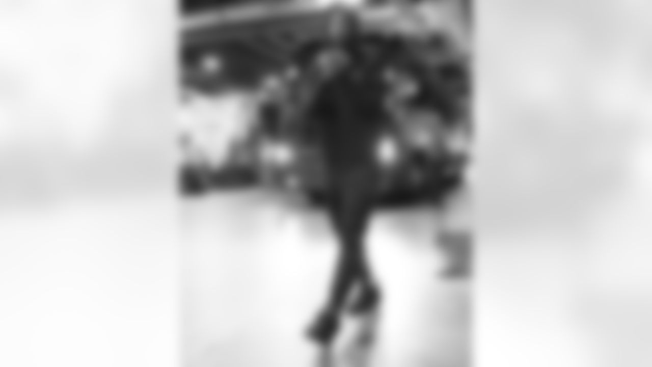 Buffalo Bills vs Denver Broncos, Divisional Game, January 17, 2026 at Empower Field at Mile High.