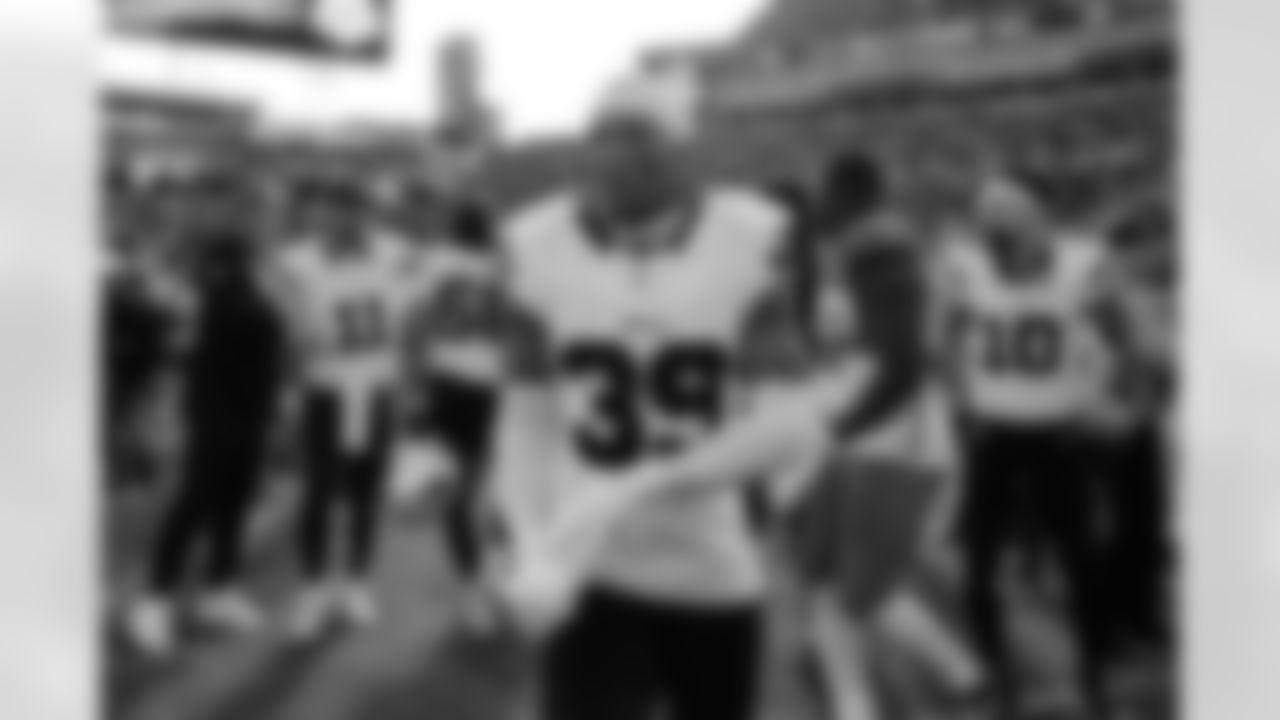 Buffalo Bills vs Jacksonville Jaguars, Wild Card Weekend, January 11, 2026 at EverBank Stadium.