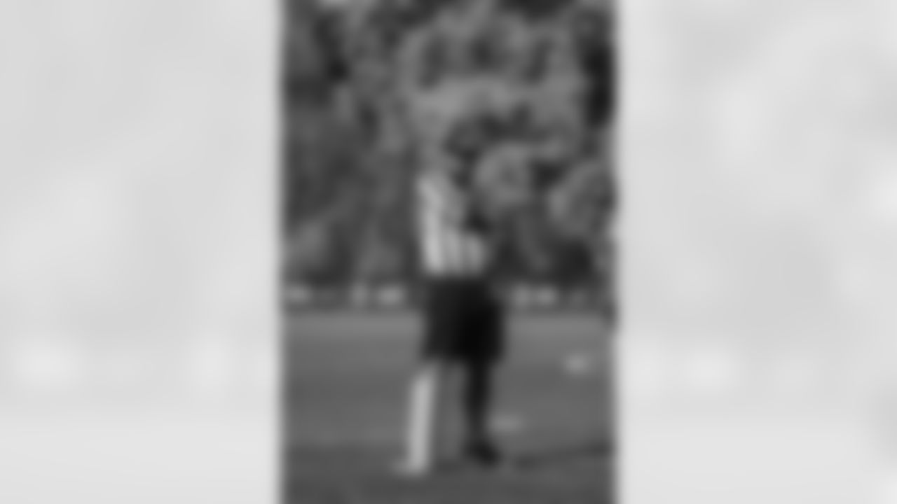 NFLFLAG_REG_BILLS_2025_MB_55