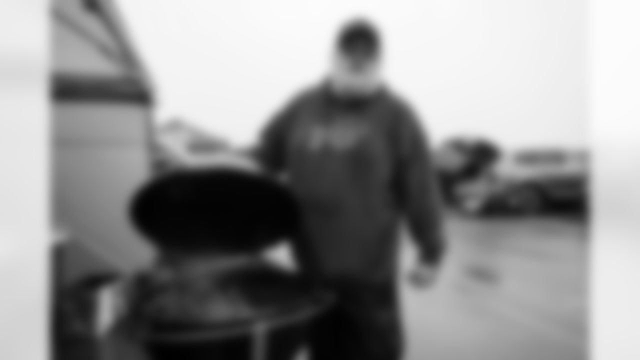 Buffalo Bills vs Philadelphia Eagles, Regular Season, December 28, 2025 at Highmark Stadium.