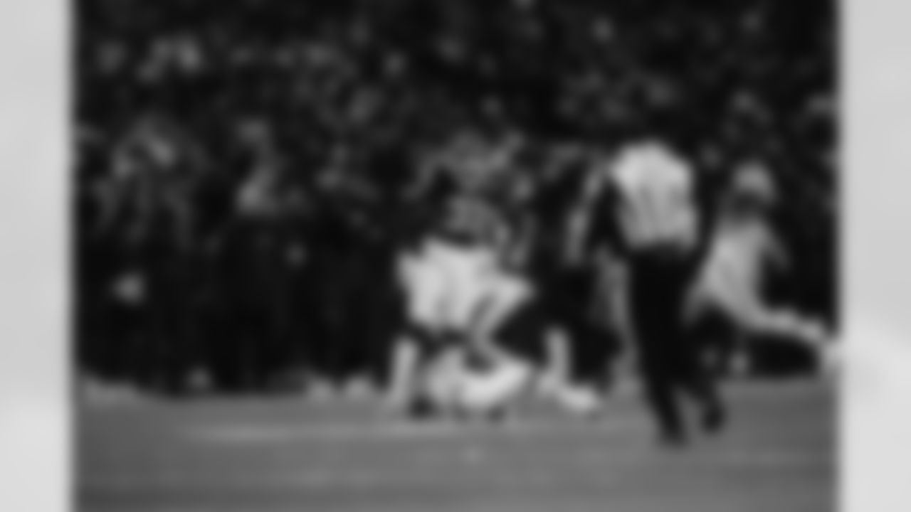 Buffalo Bills vs New York Jets, Regular Season, January 04, 2026 at Highmark Stadium.