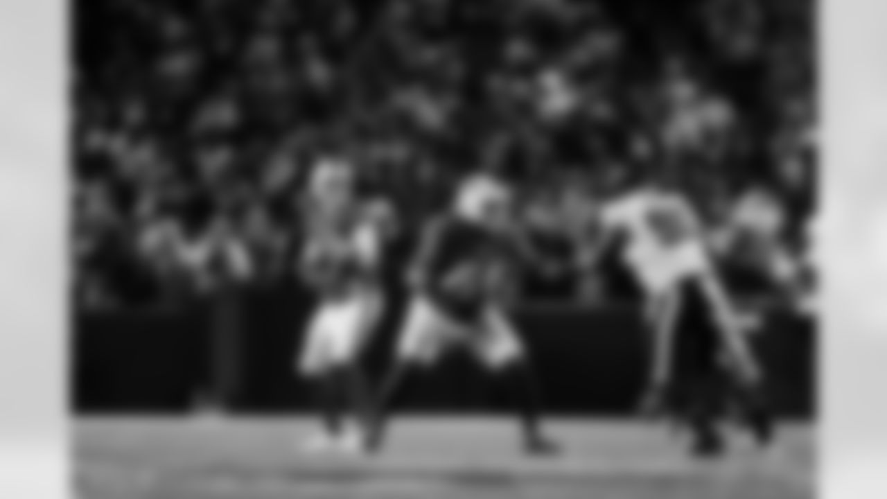 Buffalo Bills vs Philadelphia Eagles, Regular Season, December 28, 2025 at Highmark Stadium.