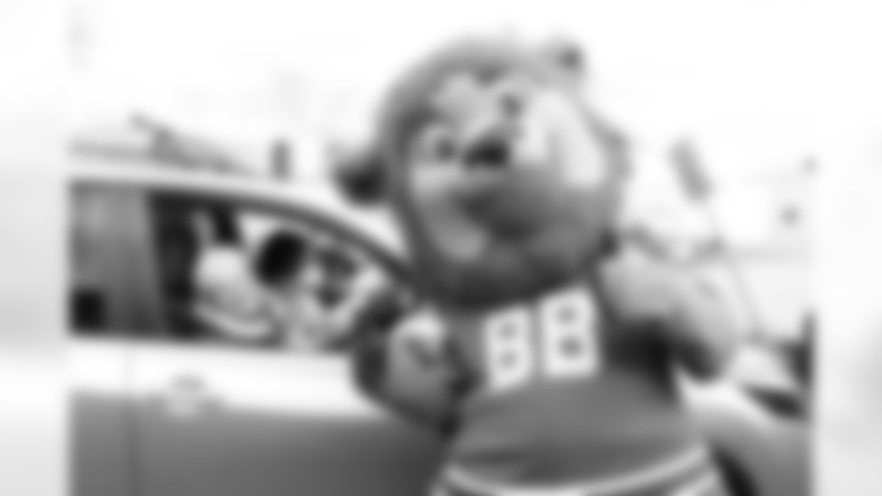 Buffalo Bills Foundation 2025 Thanksgiving Blitz, November 18, 2025 at FeedMore WNY.