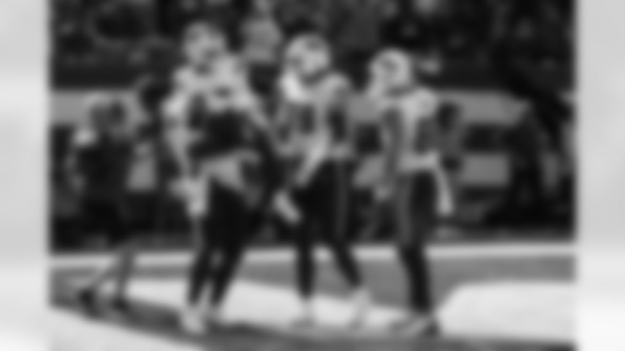 New York Jets vs Buffalo Bills, Regular Season, September 14, 2025 at Metlife Stadium.