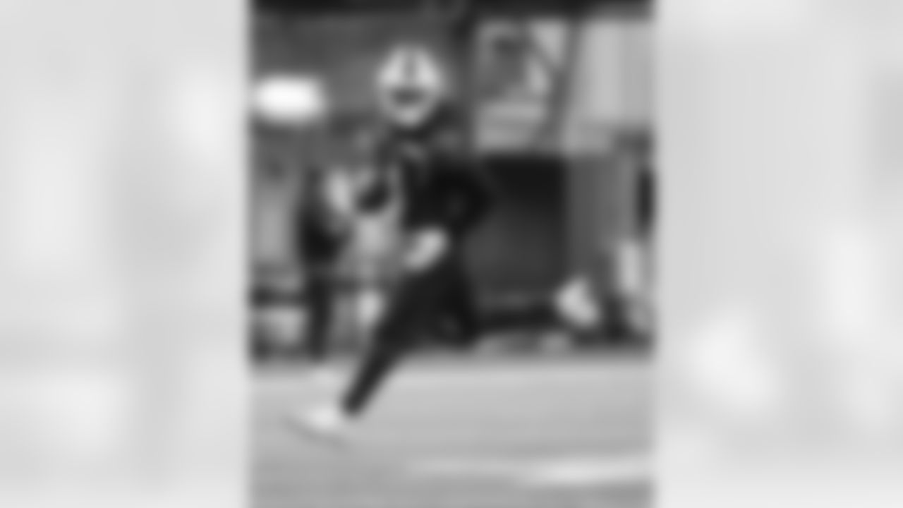 James Cook (4). Buffalo Bills Week 10 Practice, November 07, 2025 at the Buffalo Bills Training Center.