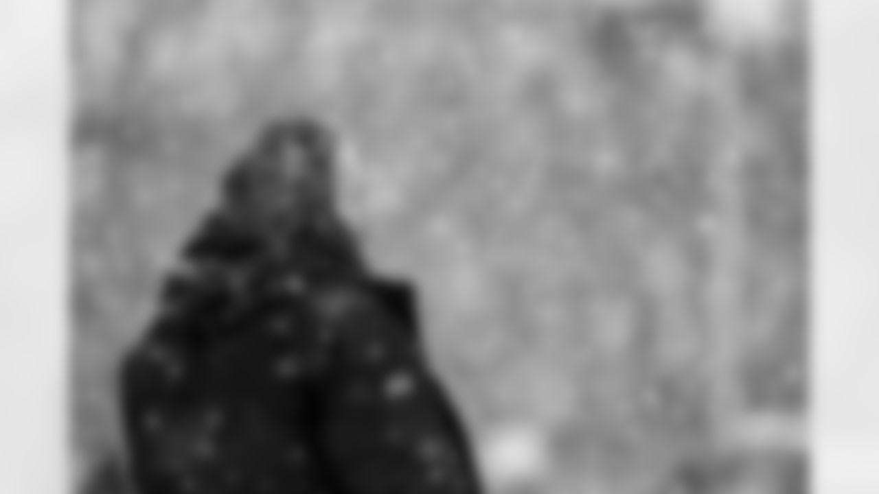 Buffalo Bills vs Cincinnati Bengals, Regular Season, December 07, 2025 at Highmark Stadium.