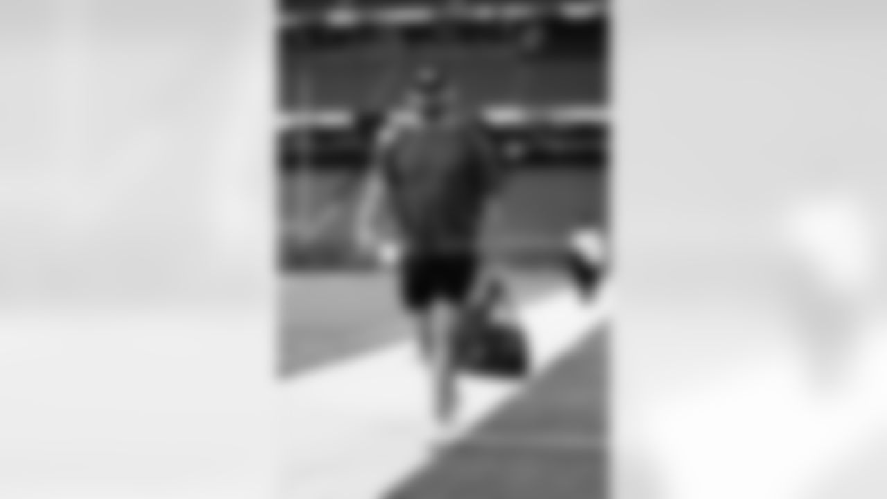 Houston Texans vs Buffalo Bills, Regular Season, November 20, 2025 at NRG Stadium.