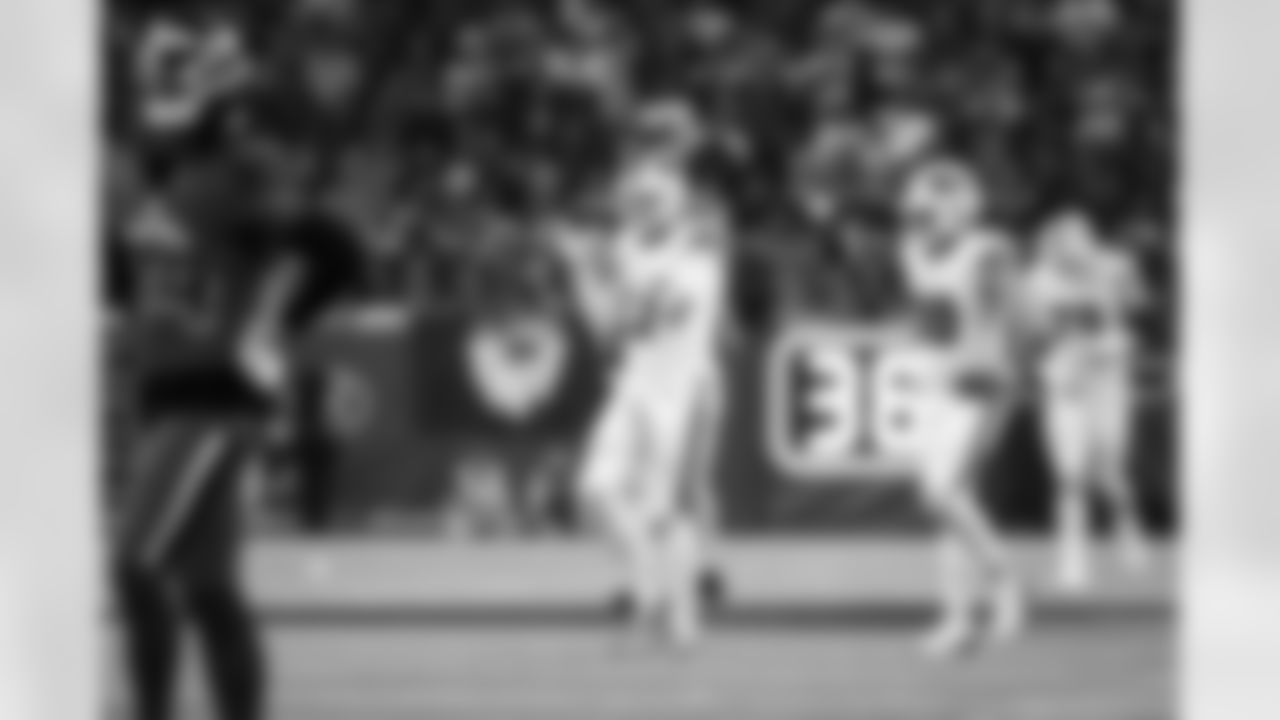 Houston Texans vs Buffalo Bills, Regular Season, November 20, 2025 at NRG Stadium.