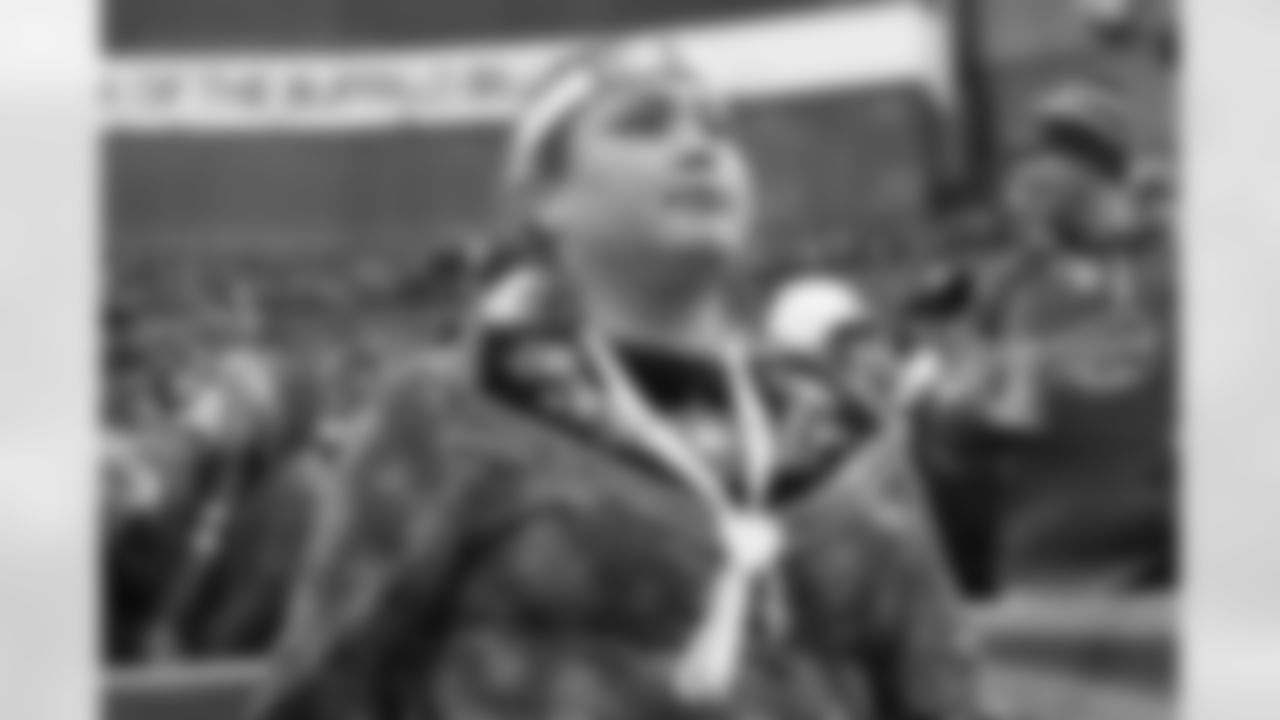 Buffalo Bills vs Tampa Bay Buccaneers, Regular Season, November 16, 2025 at Highmark Stadium.