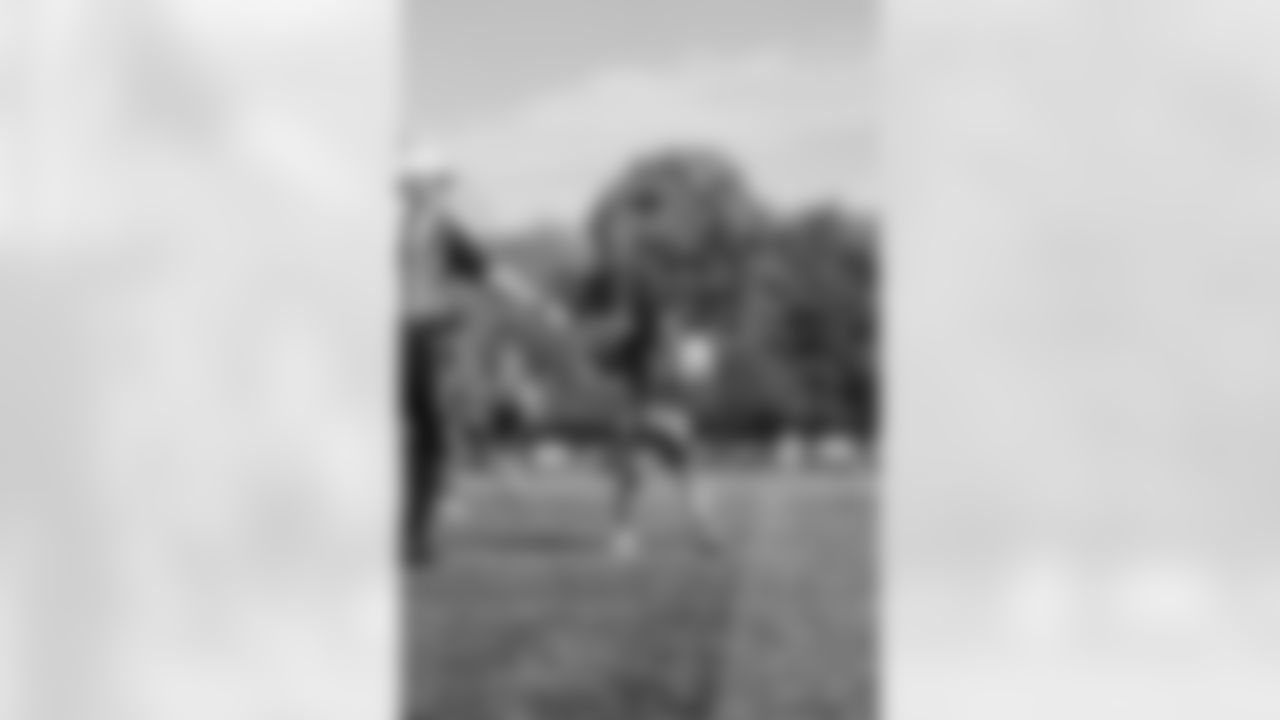 NFLFLAG_REG_BILLS_2025_MB_41