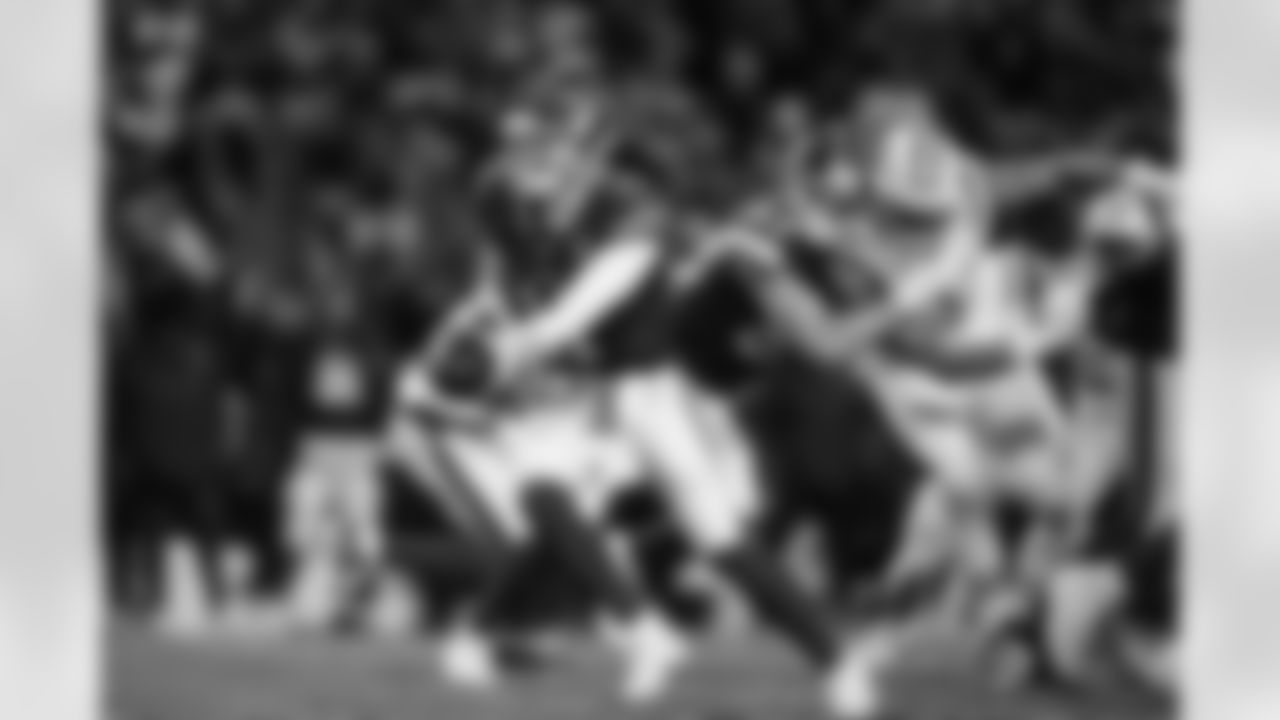 Buffalo Bills vs New York Jets, Regular Season, January 04, 2026 at Highmark Stadium.