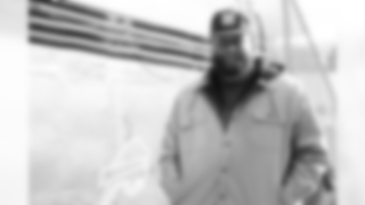 Buffalo Bills vs Tampa Bay Buccaneers, Regular Season, November 16, 2025 at Highmark Stadium.