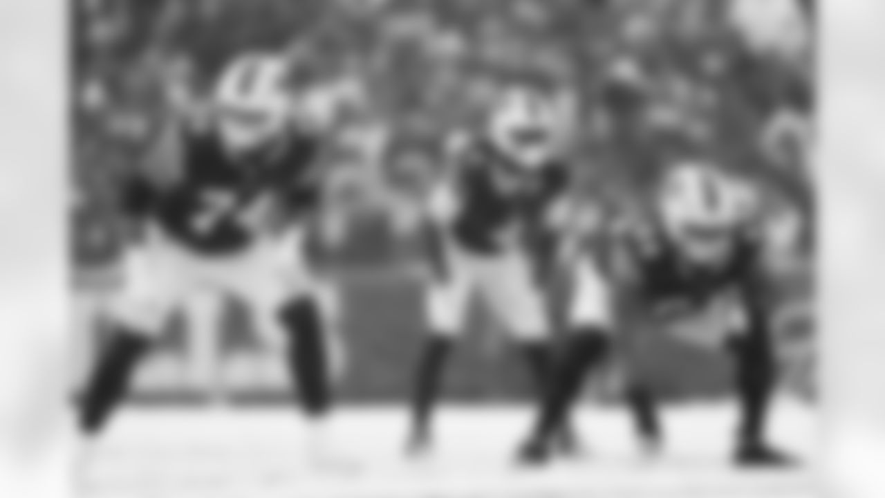 Buffalo Bills vs Cincinnati Bengals, Regular Season, December 07, 2025 at Highmark Stadium.