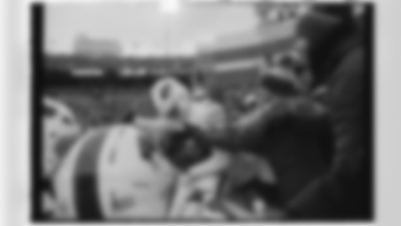 Buffalo Bills vs Tampa Bay Buccaneers, Regular Season, November 17, 2025 at Highmark Stadium.