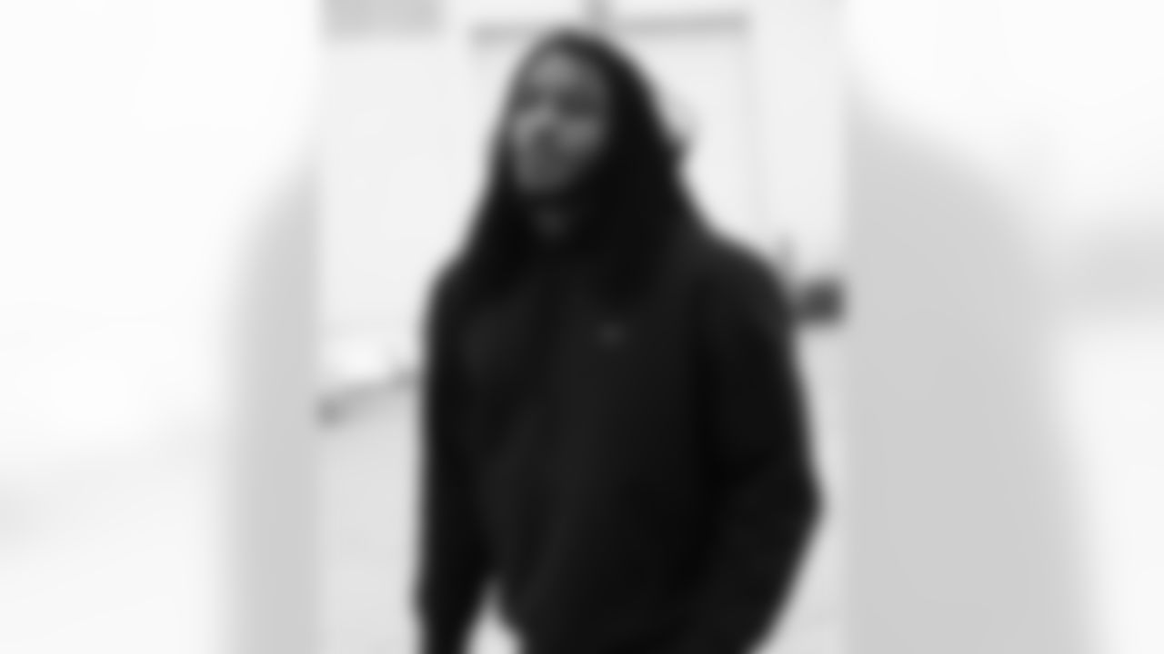 Dorian Williams (42). Buffalo Bills travel to Cleveland, December 20, 2025 at Buffalo Niagara International Airport.