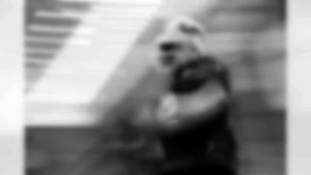 Phidarian Mathis (72). Buffalo Bills Week 13 Practice, November 28, 2025 at Buffalo Bills Training Center.