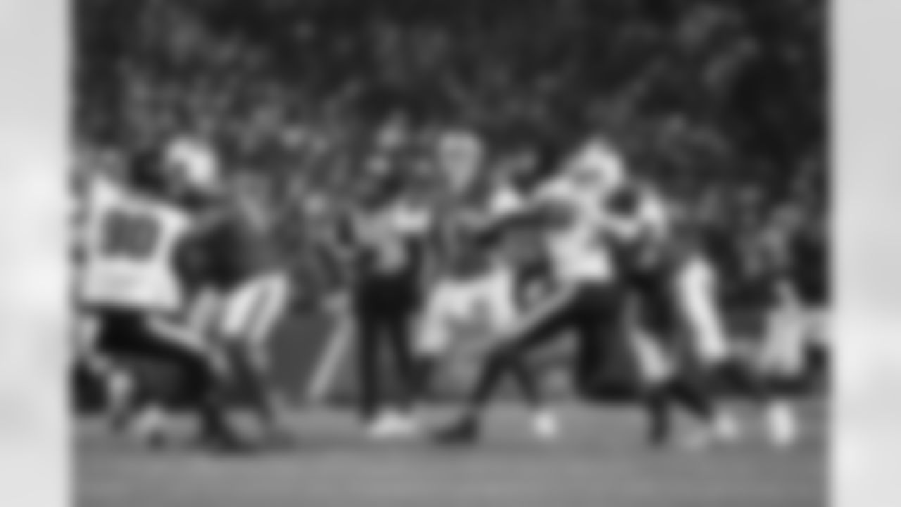 Buffalo Bills vs Philadelphia Eagles, Regular Season, December 28, 2025 at Highmark Stadium.