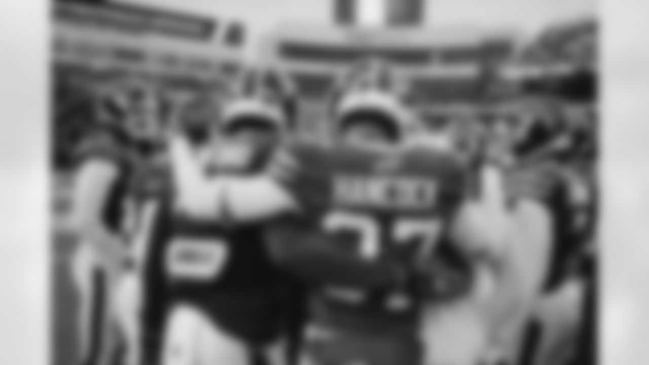 Buffalo Bills vs New York Jets, Regular Season, January 04, 2026 at Highmark Stadium.