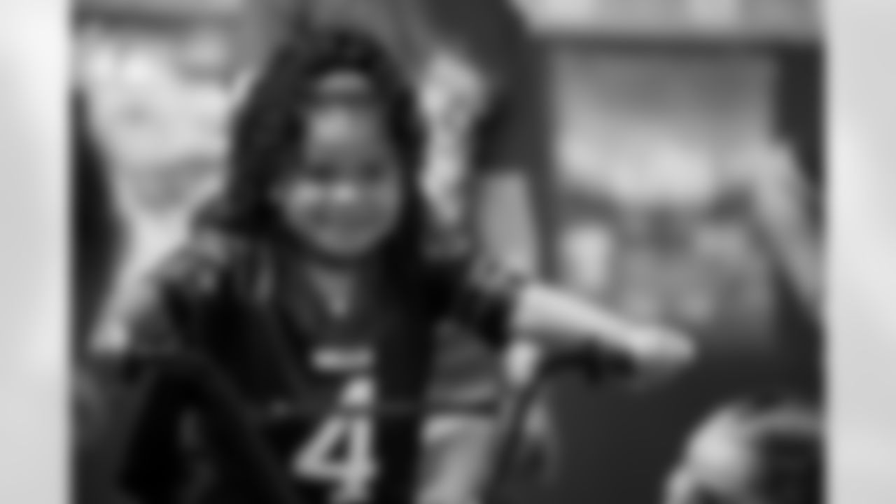 Huddle for Hunger Community Visit, October 16, 2025 at Arthur O. Eve, Buffalo Public School #61.