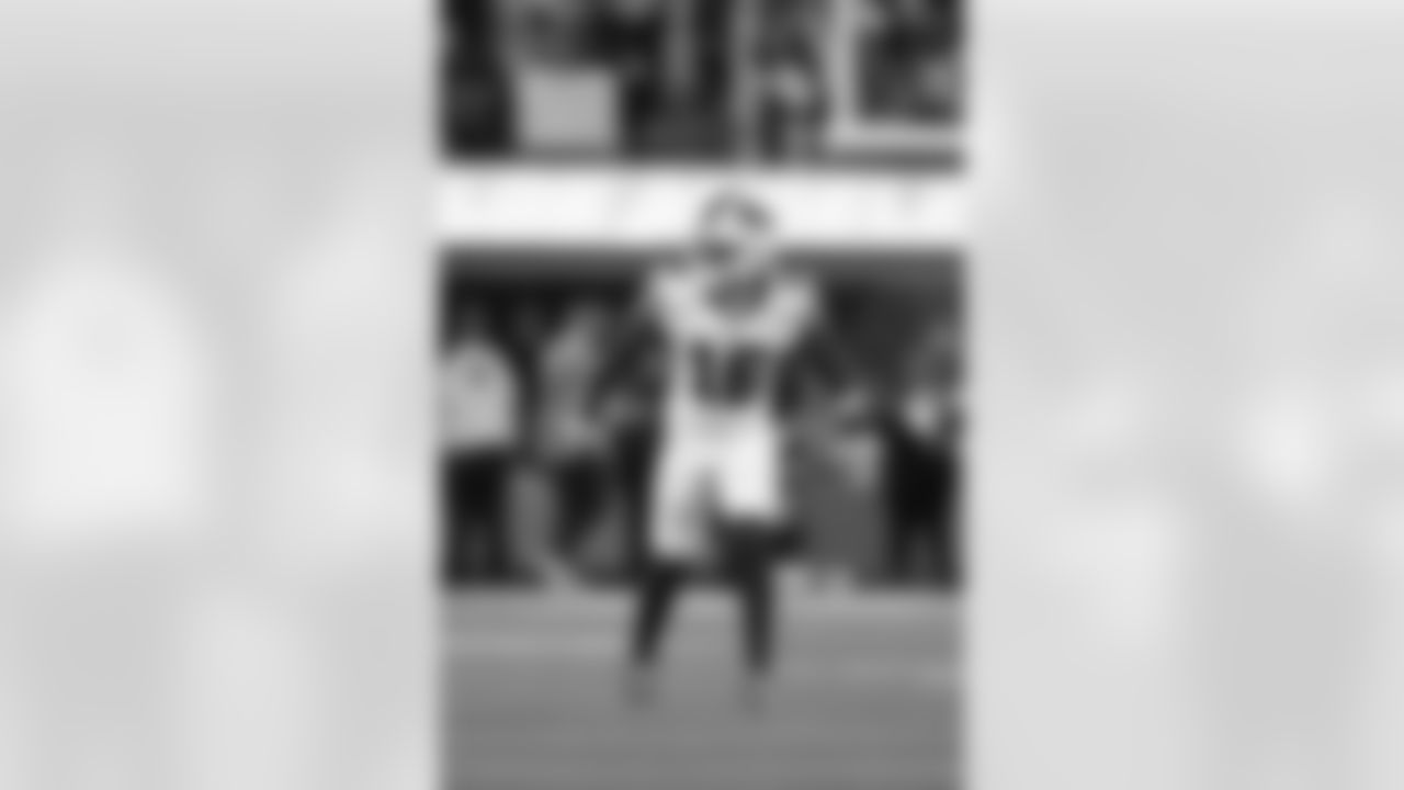 Los Angeles Chargers vs Buffalo Bills, Regular Season, December 23, 2023 at SoFi Stadium.
