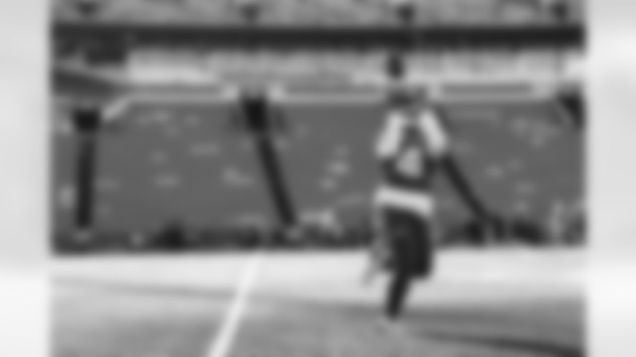 Reggie Gilliam (41). Buffalo Bills Week 14 Practice, December 05, 2025 at Highmark Stadium.