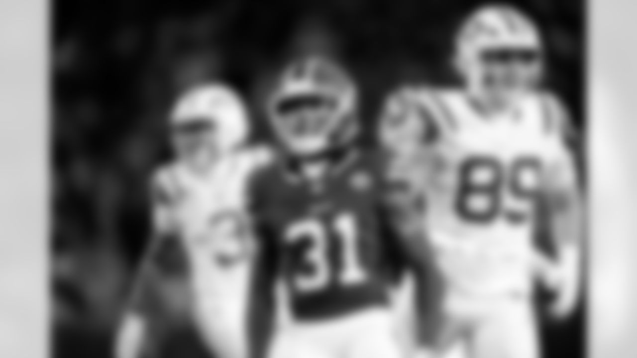 Buffalo Bills vs New York Jets, Regular Season, January 04, 2026 at Highmark Stadium.