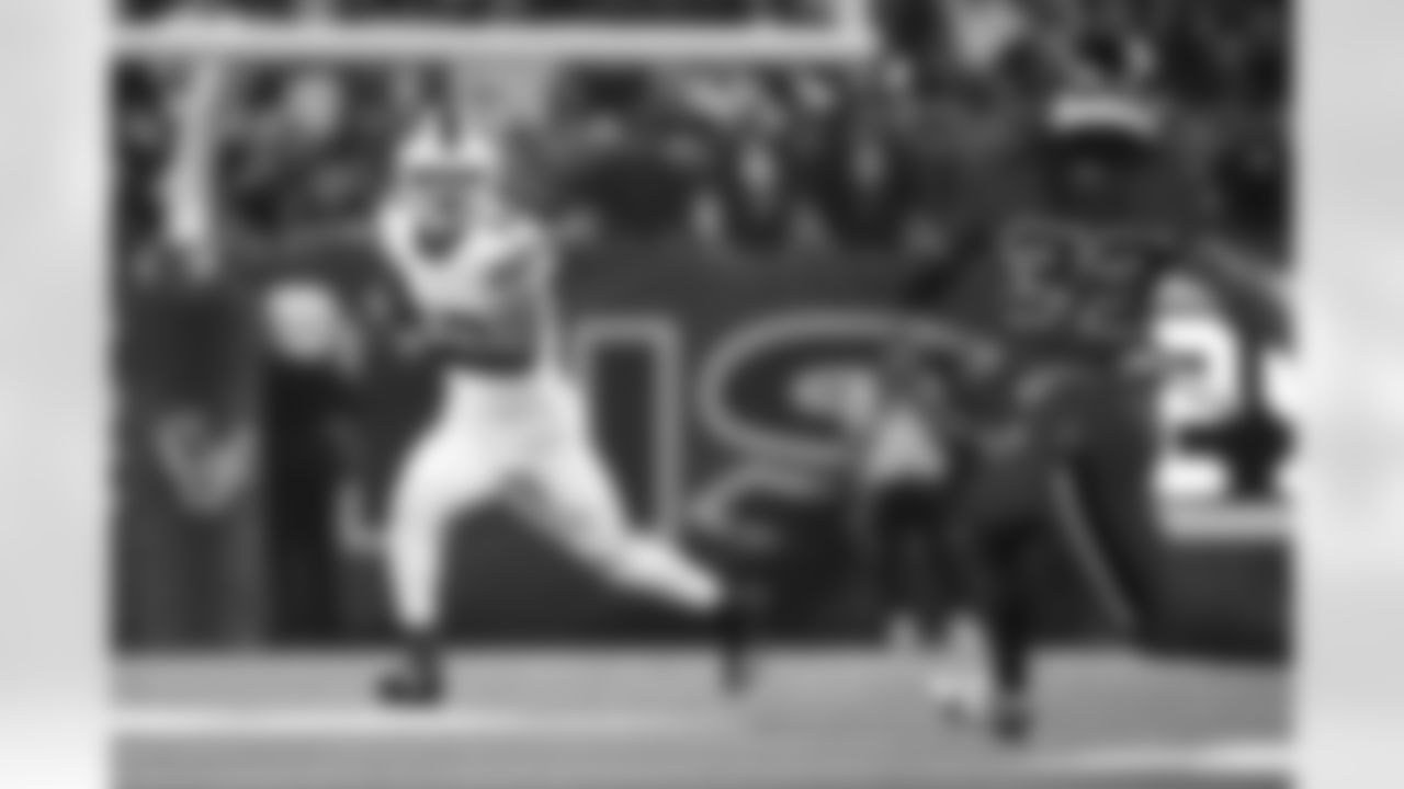 Houston Texans vs Buffalo Bills, Regular Season, November 20, 2025 at NRG Stadium.