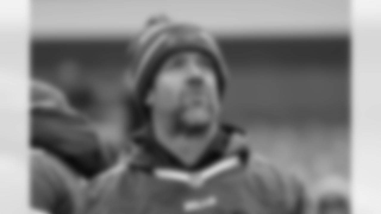 Cleveland Browns vs Buffalo Bills, Regular Season, December 21, 2025 at Huntington Bank Field.