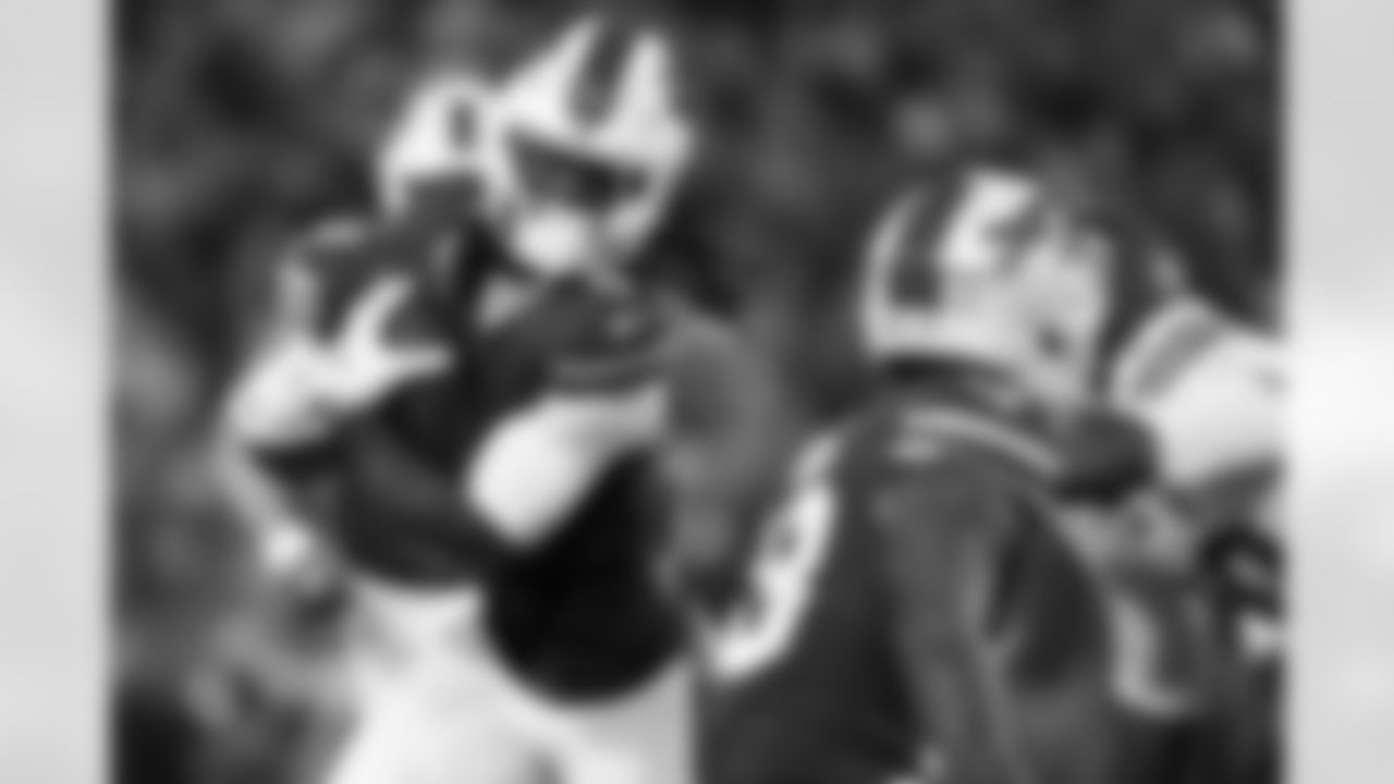 Buffalo Bills vs Kansas City Chiefs, Regular Season, November 02, 2025 at Highmark Stadium.