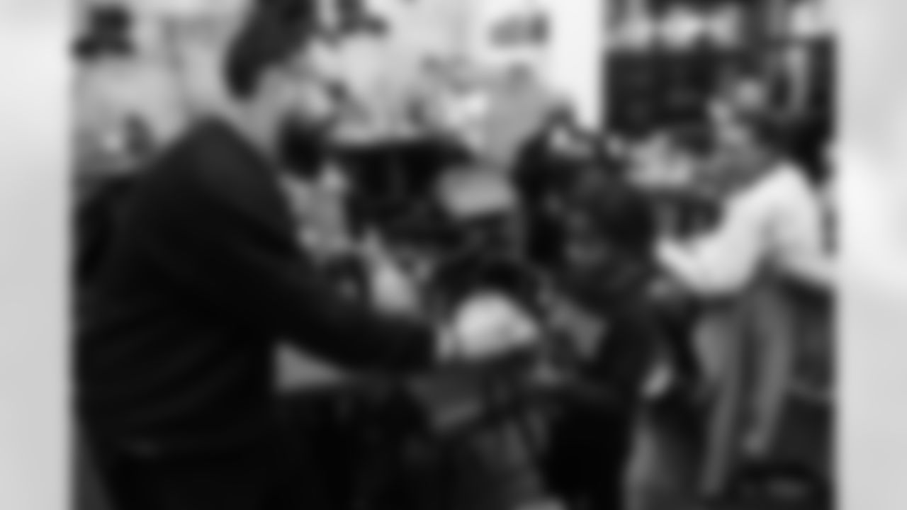 Bills v Chiefs Montreal Watch Party, November 02, 2025 at La Belle et La Boeuf.