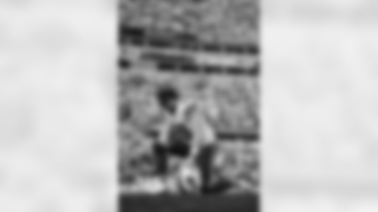 Buffalo Bills vs Jacksonville Jaguars, Wild Card Weekend, January 11, 2026 at EverBank Stadium.