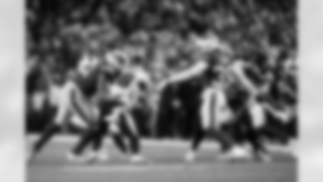 Buffalo Bills vs Philadelphia Eagles, Regular Season, December 28, 2025 at Highmark Stadium.