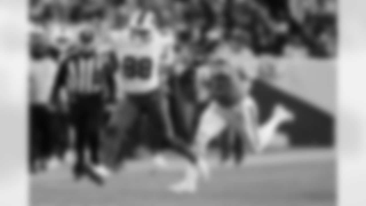 Buffalo Bills vs Denver Broncos, Divisional Game, January 17, 2026 at Empower Field at Mile High.