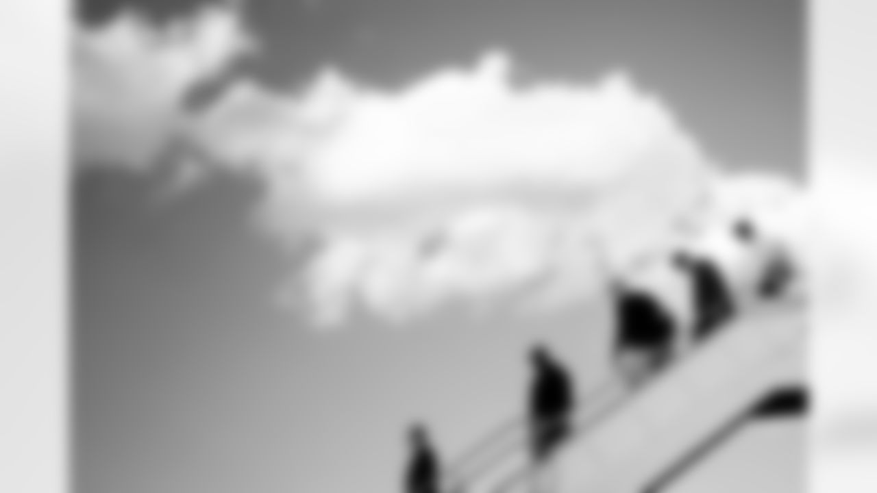 DaQuan Jones (92), David Edwards (76), Connor McGovern (66), Josh Allen (17), Brandon Beane. Buffalo Bills Travel to Jacksonville, January 10, 2026 at Buffalo Niagara International Airport.