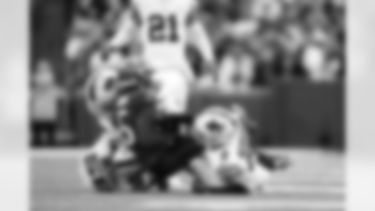 Buffalo Bills vs Tampa Bay Buccaneers, Regular Season, November 16, 2025 at Highmark Stadium.