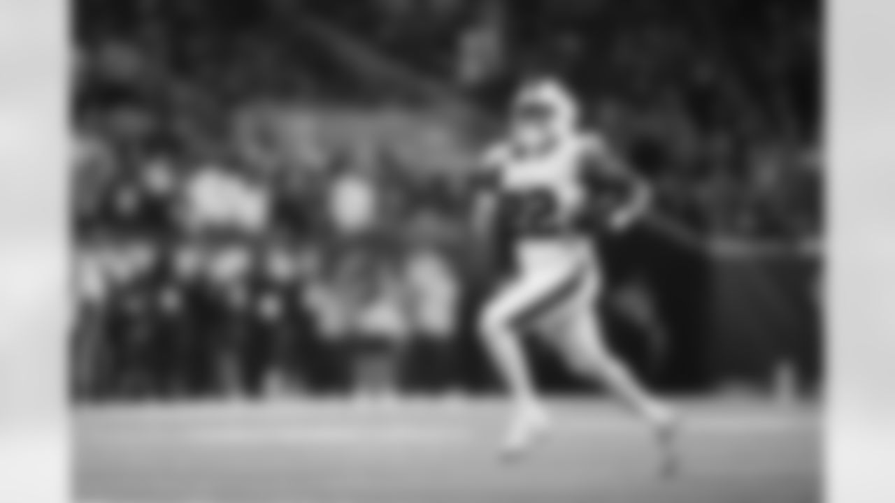 Houston Texans vs Buffalo Bills, Regular Season, November 20, 2025 at NRG Stadium.