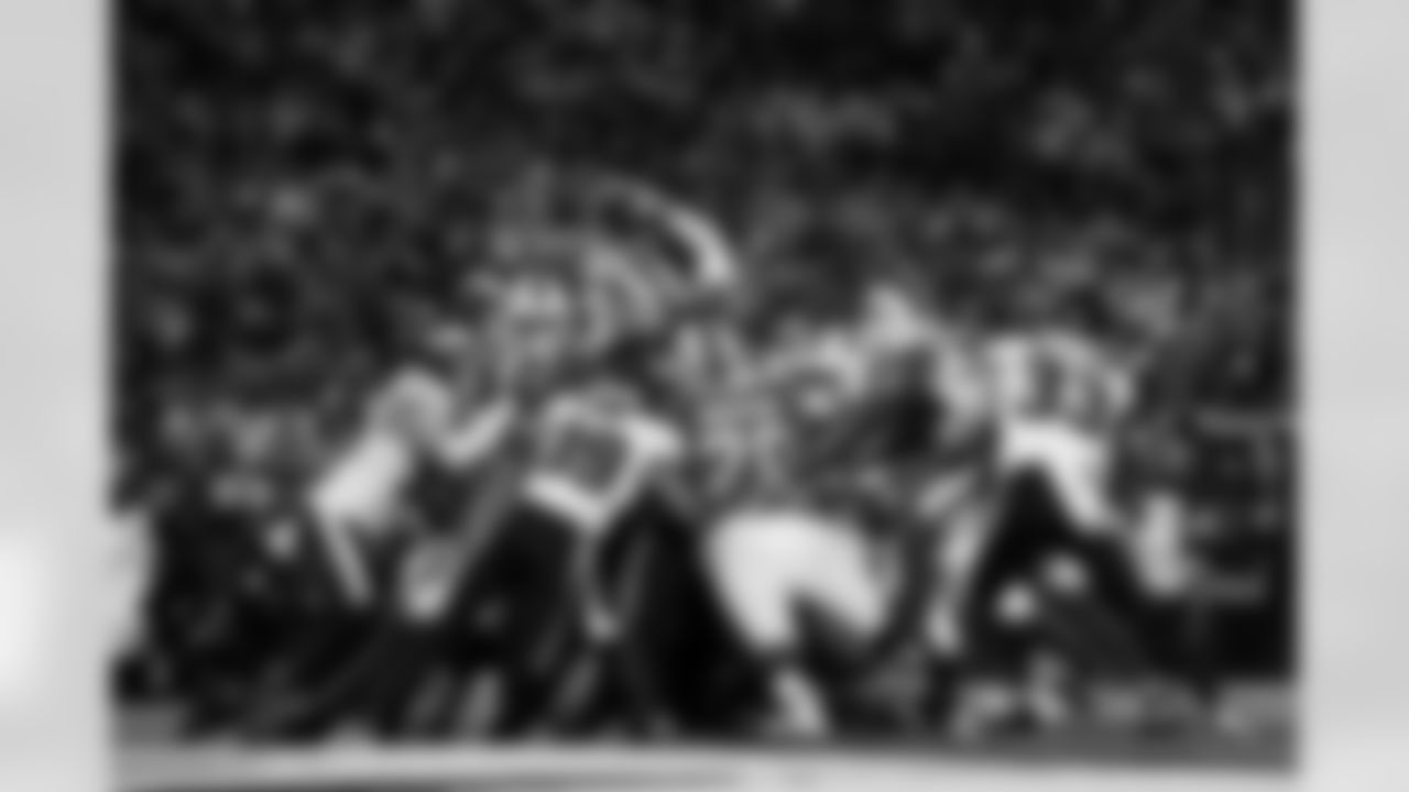 Buffalo Bills vs Philadelphia Eagles, Regular Season, December 28, 2025 at Highmark Stadium.