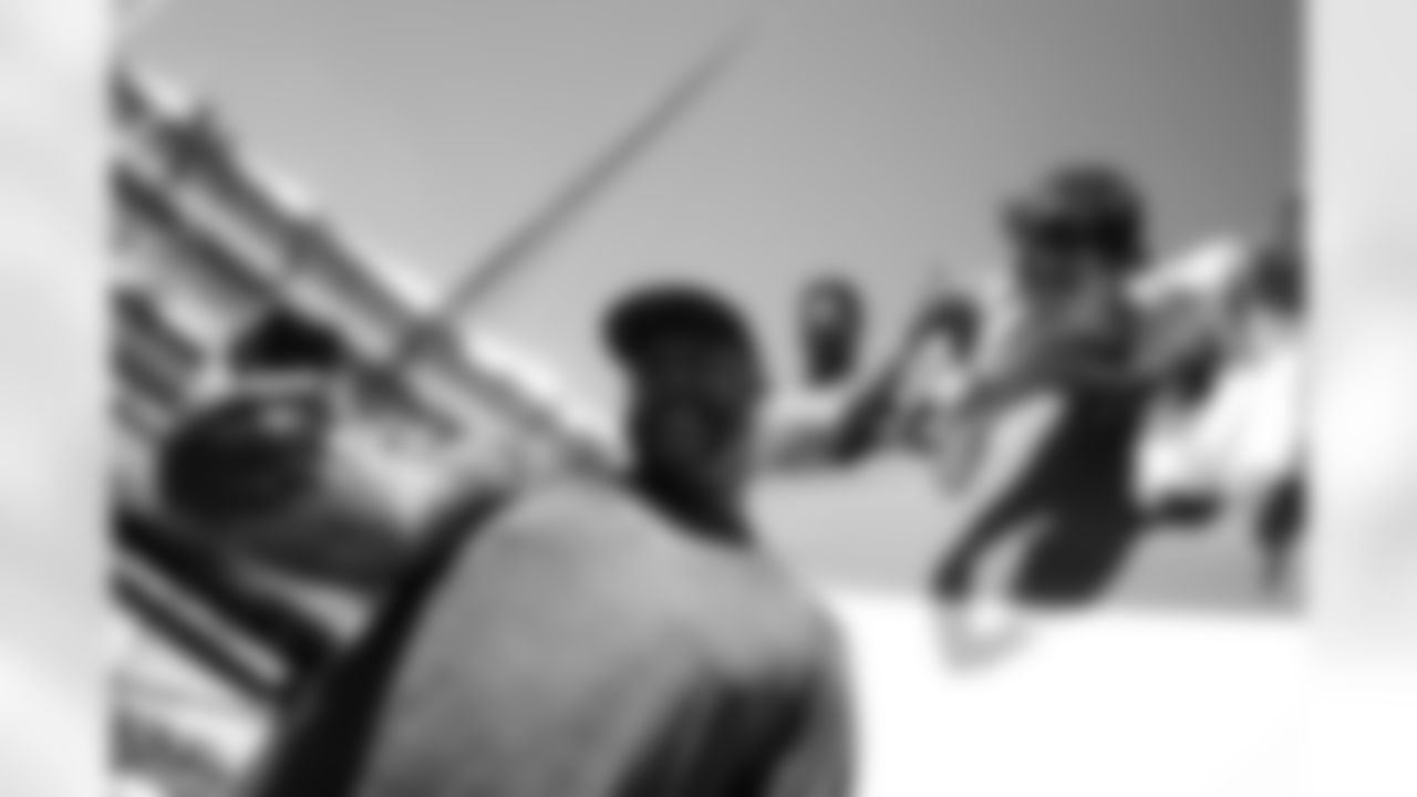 New York Jets vs Buffalo Bills, Regular Season, September 14, 2025 at Metlife Stadium.