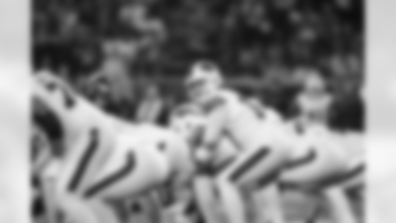 Houston Texans vs Buffalo Bills, Regular Season, November 20, 2025 at NRG Stadium.